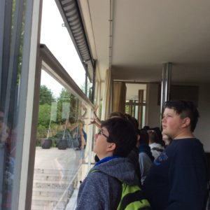 8. třída ve vile Tugendhat