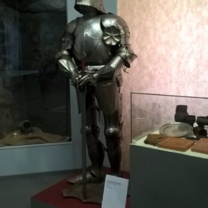 rytířské brnění