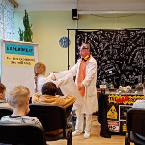 Anglické divadlo MAD PROFESOR