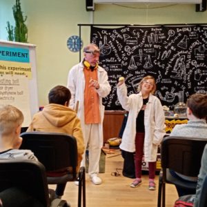 Anglické divadlo MAD PROFESOR