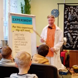 Anglické divadlo MAD PROFESOR