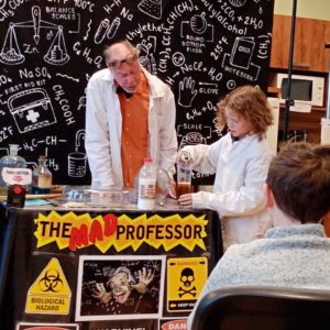 Anglické divadlo MAD PROFESOR