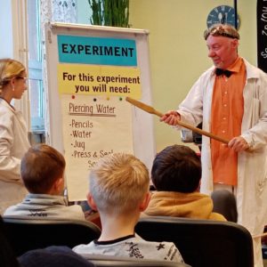 Anglické divadlo MAD PROFESOR