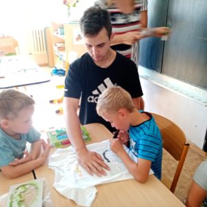 Foukací fixy prvňáčky baví