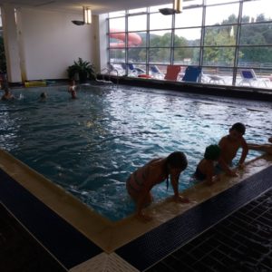 výcvik v malém bazénku