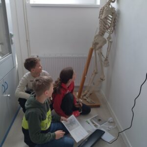 Poradíš nám?