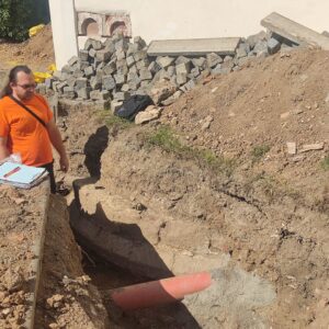 náš průvodce - archeolog pan Staněk