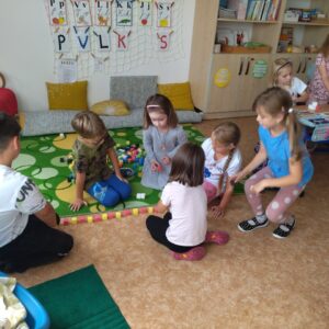 Trénujeme posloupnost z kostek.