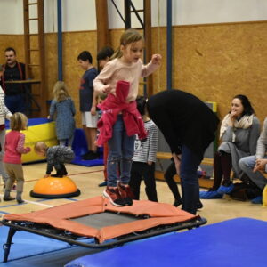 Trampolínáááá