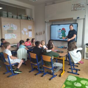 Úkoly na interaktivní tabuli.