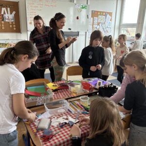 Nadšení z tvoření.